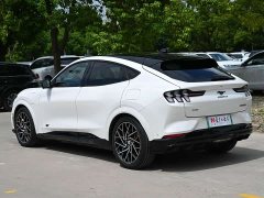 Ford Mustang Mach-E 2021 GT - ფოტო 3