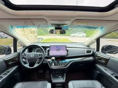 Honda Odyssey 2019 2.0L Sharp Intelligent Edition - ფოტო 5