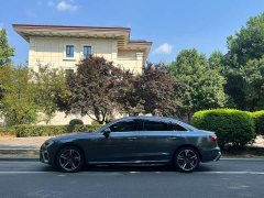 Audi A4L 2022 40 TFSI Fashion Dynamic - ფოტო 3