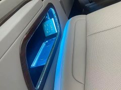 Toyota HIACE 3.5L Automatic 7-Seater - ფოტო 16