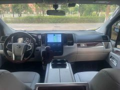 Toyota HIACE 3.5L Automatic 7-Seater - ფოტო 9