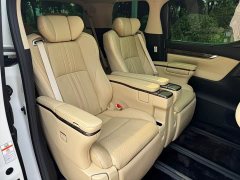 Toyota Alphard 2021 Hybrid 2.5L Premium Edition - ფოტო 7