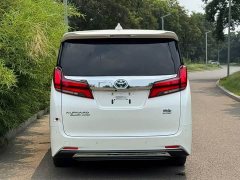 Toyota Alphard 2021 Hybrid 2.5L Premium Edition - ფოტო 11