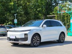 Li Auto L6 Pro Smart Refresh Edition - ფოტო 1