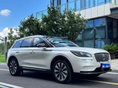 Lincoln Adventurer Explorer 2.0T FWD Elegant Edition - фото 3