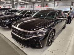 Volkswagen Passat 330TSI Starry Sky Elite - ფოტო 1