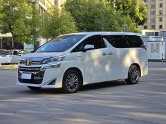 Toyota Vellfire 2021 Crown Hybrid 2.5L HV Luxury Edition - ფოტო 1