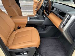 Mercedes-Benz iCAR V27 200KM AWD Falcon 700 - ფოტო 12