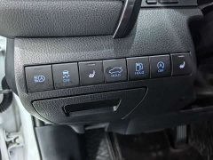 Toyota Camry 2021 2.5G Luxury - ფოტო 12