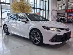 Toyota Camry 2021 2.5G Luxury - ფოტო 3