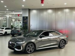 Audi A5L 2.0T Qiankun Intelligent Driving Edition - ფოტო 1