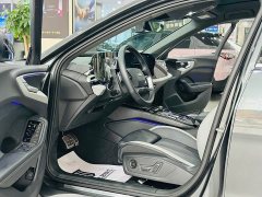 Audi A5L 2.0T Qiankun Intelligent Driving Edition - ფოტო 4