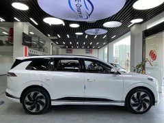Mercedes-Benz eπ008 2025 210Ultra Ruoyi Edition 5-seater - ფოტო 11