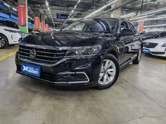 Volkswagen Passat 280TSI Business Edition - ფოტო 1