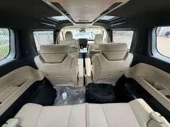 Toyota Alphard Hybrid 2.5L Premium Gold Edition - ფოტო 9