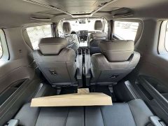 Toyota Alphard Hybrid 2.5L Premium Gold Edition - ფოტო 14