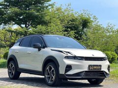 Lynk & Co Geely Lynk & Co 06 Renew 1.5T Halo - ფოტო 3