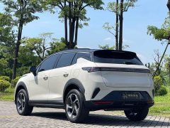 Lynk & Co Geely Lynk & Co 06 Renew 1.5T Halo - ფოტო 4