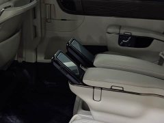 Toyota Vellfire Crown Hybrid 2.5L Executive Premier Edition - ფოტო 8