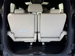 Toyota Vellfire Crown Hybrid 2.5L Executive Premier Edition - ფოტო 9
