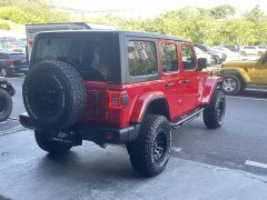 Jeep Wrangler 2024 2.0T Sahara Four-Door - ფოტო 16