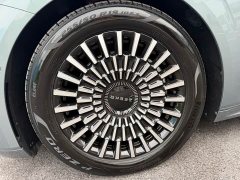 Zeekr Geely Zeekr 009 Six-Seat Executive AWD 108kWh - ფოტო 13