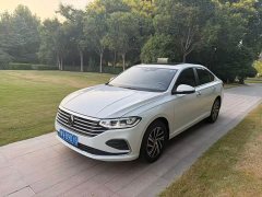 Volkswagen Lavida 300TSI DSG Manyi Edition - ფოტო 1
