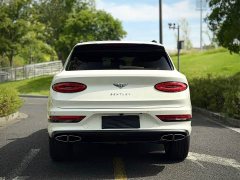 Bentley Bentayga 4.0T V8 - ფოტო 4