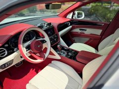Bentley Bentayga 4.0T V8 - ფოტო 8