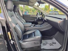Tesla Model Y Rear-Wheel Drive - ფოტო 10