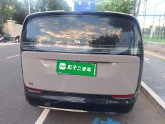 Li Auto MEGA Home Family Edition - ფოტო 3