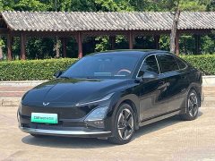 Wuling Xingguang 610km Smart Flagship - ფოტო 1
