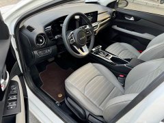 Kia K3 2023 1.5L CVT Luxury Edition - ფოტო 3