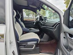 Maxus G20 PLUS 2.0T Petrol Automatic Executive - ფოტო 4