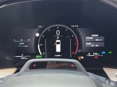 Lexus LM 2023 500h Six-Seat Premium Edition - ფოტო 13