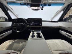 Lexus LM 2023 500h Six-Seat Premium Edition - ფოტო 18