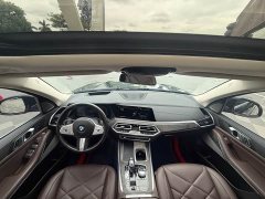 BMW X5 xDrive 30Li Luxury M Sport Package - ფოტო 19