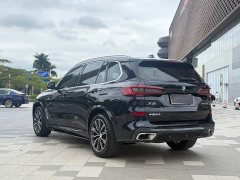 BMW X5 xDrive 30Li Luxury M Sport Package - ფოტო 2