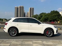 Audi Q5L Facelift 40T Luxury Sport - ფოტო 9