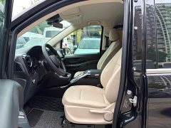 Mercedes-Benz Vito 2024 2.0T Elite 7-Seater - ფოტო 10