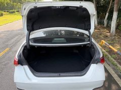 Toyota Avalon 2.0L Luxury - ფოტო 12