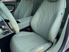 Aston Martin DB12 2023 4.0T V8 Coupe - ფოტო 10