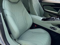 Aston Martin DB12 2023 4.0T V8 Coupe - ფოტო 13