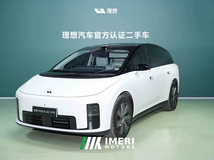 Li Auto i8 Standard Edition - ავტომობილი ჩინეთიდან