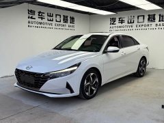 Hyundai Elantra 1.5L CVT Luxury - ფოტო 1