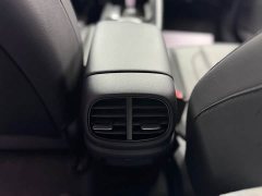 Hyundai Elantra 1.5L CVT Luxury - ფოტო 10