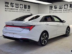 Hyundai Elantra 1.5L CVT Luxury - ფოტო 6