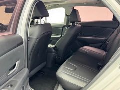 Hyundai Elantra 1.5L CVT Luxury - ფოტო 8