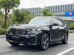BMW X7 xDrive40i M Sport Luxury Package - ფოტო 1