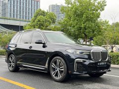 BMW X7 xDrive40i M Sport Luxury Package - ფოტო 3